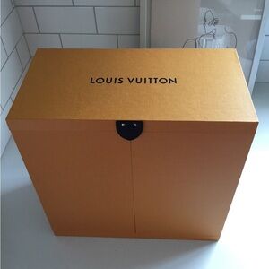 Original Louis Vuitton Armour box